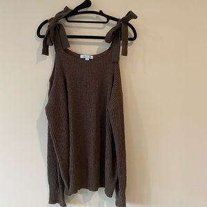 NEVER WORN! SEXY! FUN! Off-Shoulder Tie Sweater🤎